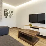 M & A Valbandon, - B Διαμέρισμα *