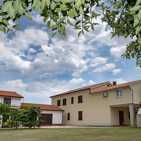 M & A Valbandon, - B Apartman