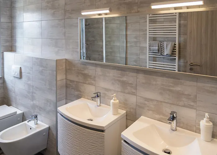 Apartment M & A Valbandon, - B