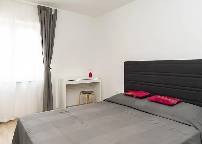 M & A Valbandon, - B Fazana