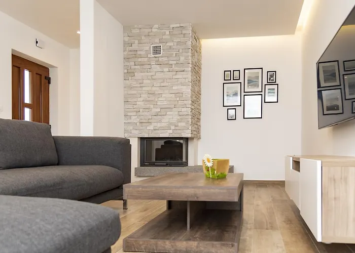 M & A Valbandon, - B Apartment *